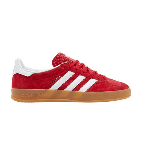 adidas gazelle scarlet red.